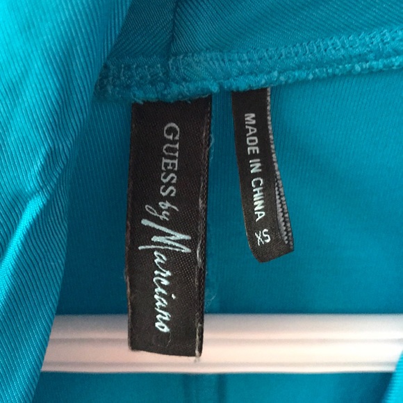 ๐ MARCIANO BODYSUIT ๐ - Picture 3 of 6